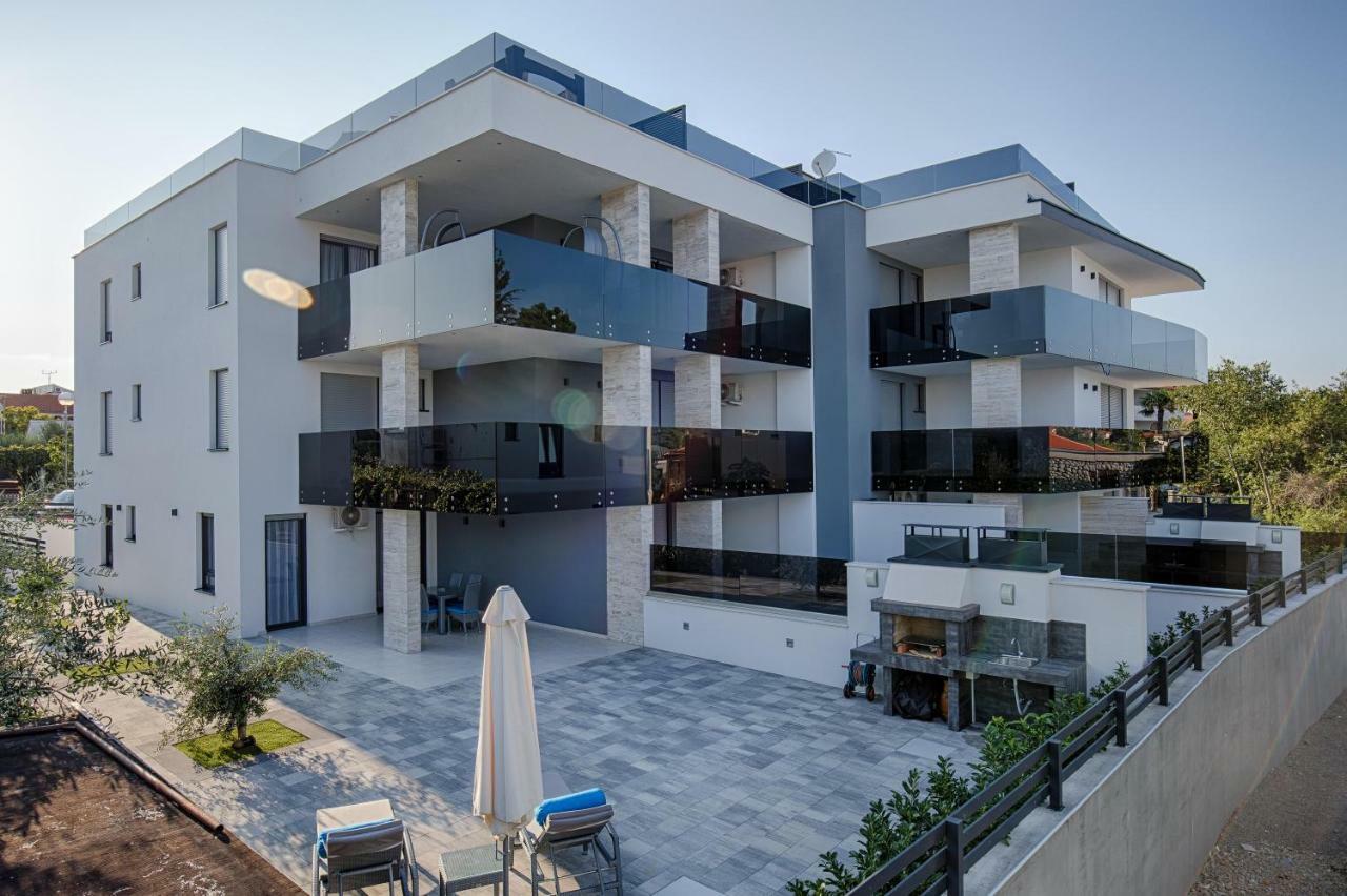 Deluxe New Apartments - Few Steps From The Beach - Luxury Holiday With Style - By Traveler Tourist Agency Krk Đảo Krk Ngoại thất bức ảnh