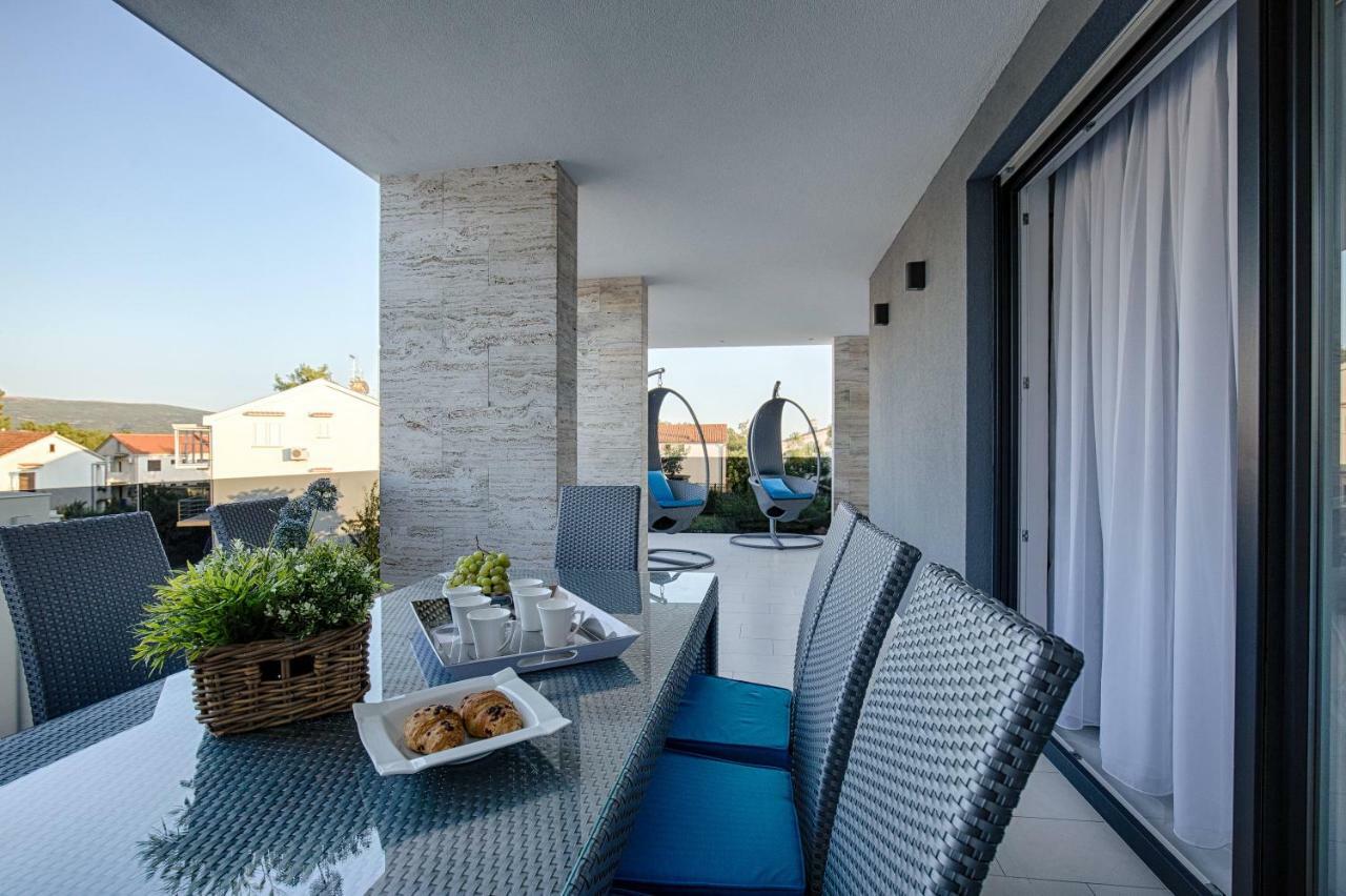 Deluxe New Apartments - Few Steps From The Beach - Luxury Holiday With Style - By Traveler Tourist Agency Krk Đảo Krk Ngoại thất bức ảnh